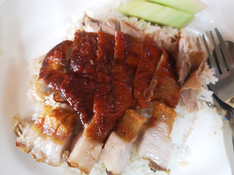 Nakornpathom Roasted Duck Rice