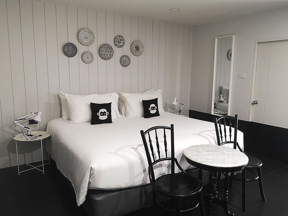 Blu Monkey Boutique Bangsaen 