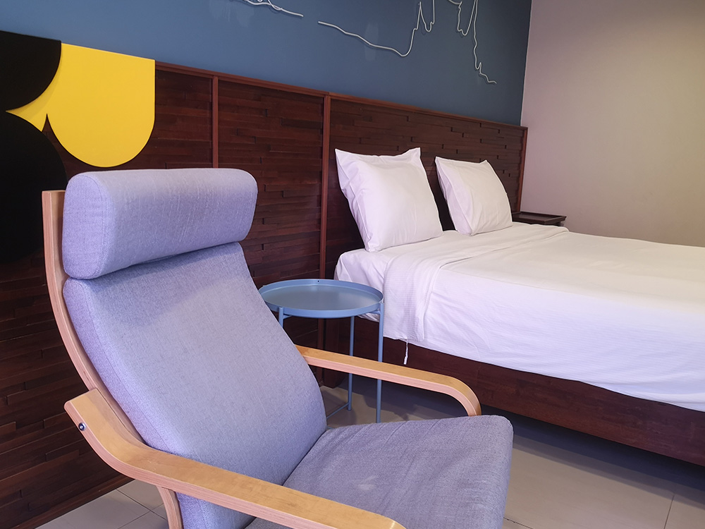 The Royal Bee Aparthotel